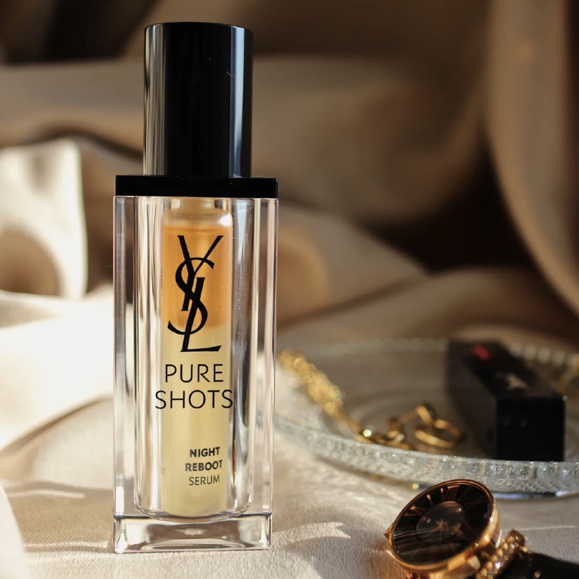 Yves Saint Laurent Pure Shots Night Reboot Serum 30 ml เซรั่มโรเซ่ เซรั่มน้ำตาลมูนไลต์ต้นกระบองเพชร ฟื้นบำรุงให้ผิวเรียบเนียนอิ่มฟู ลดเลือนสัญญาณความอ่อนล้าของผิว